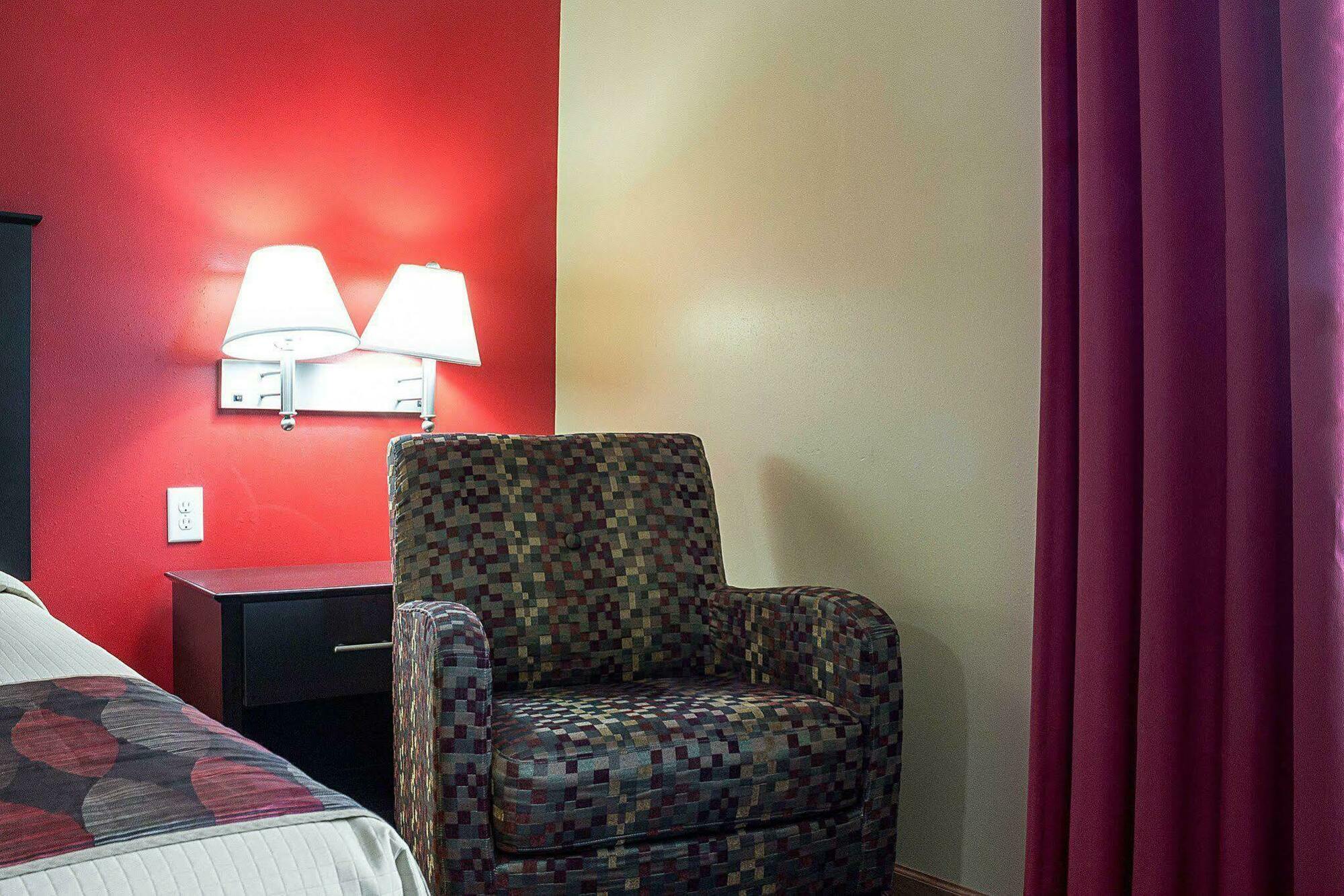 Econo Lodge Jamestown Exterior foto